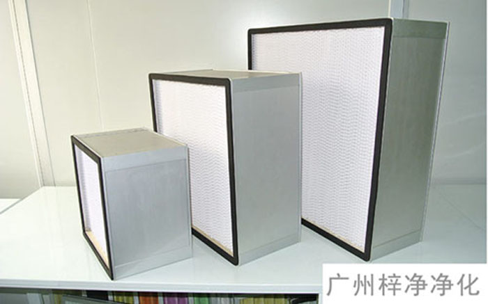 有隔板中效过滤器又称FS型有隔板中效过滤器，有隔板中效过滤器