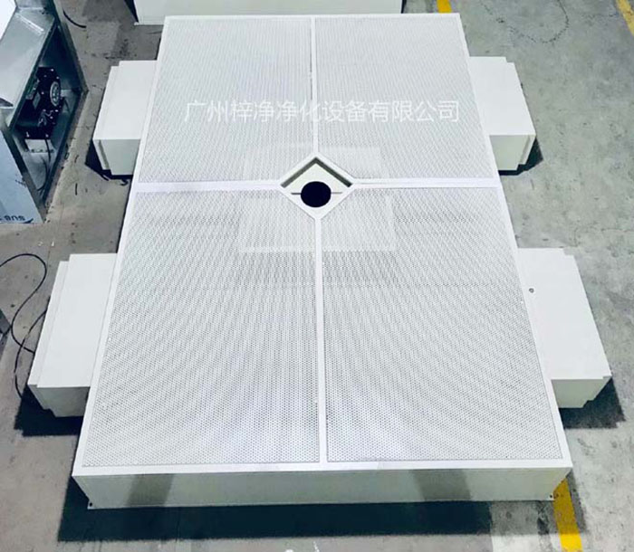 层流送风天花是现代医院手术室必用的一种净化装置。