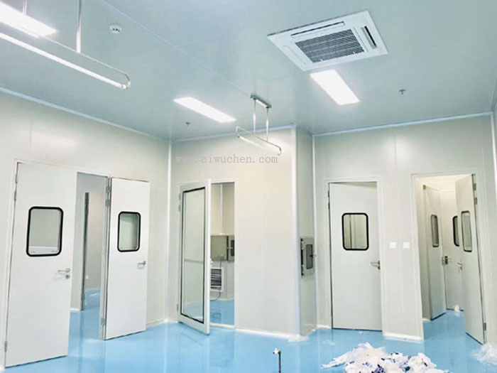 洁净室的应用范围广泛，包括半导体制造、生物医药、食品加工等行业。